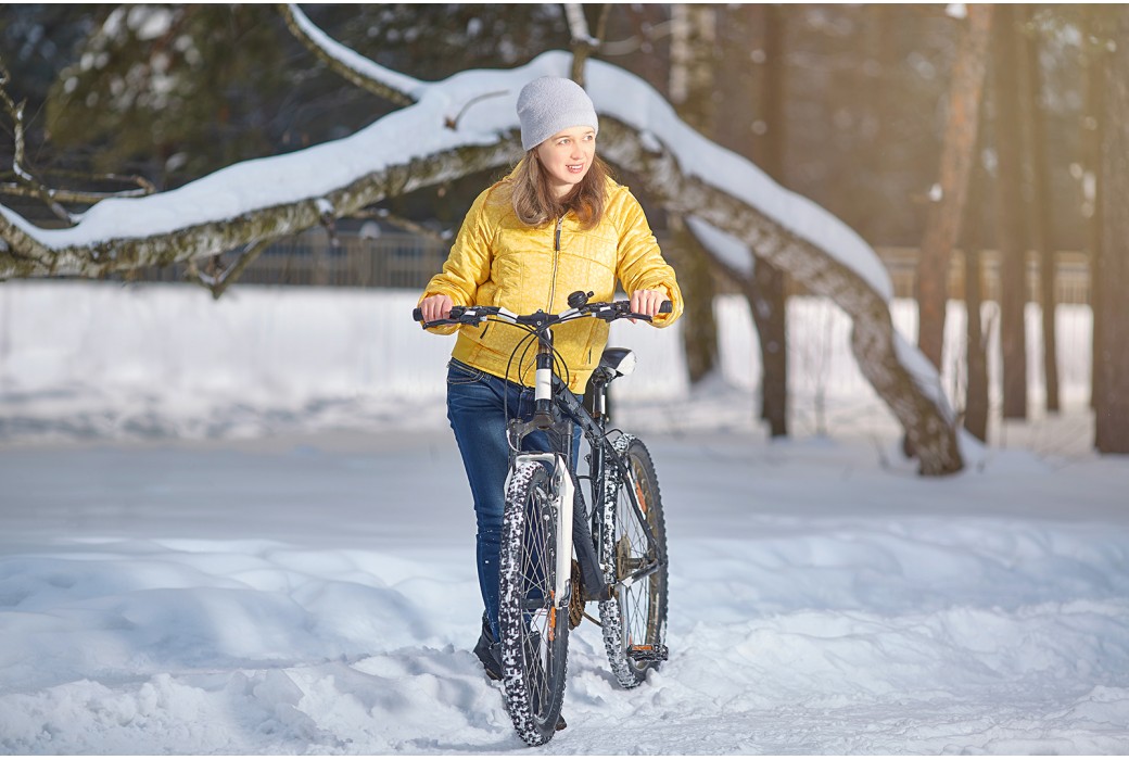  Ako jazdiť v zime na horskom bicykli po snehu